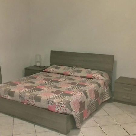 Galluras B&B ออลเบีย ภายนอก รูปภาพ