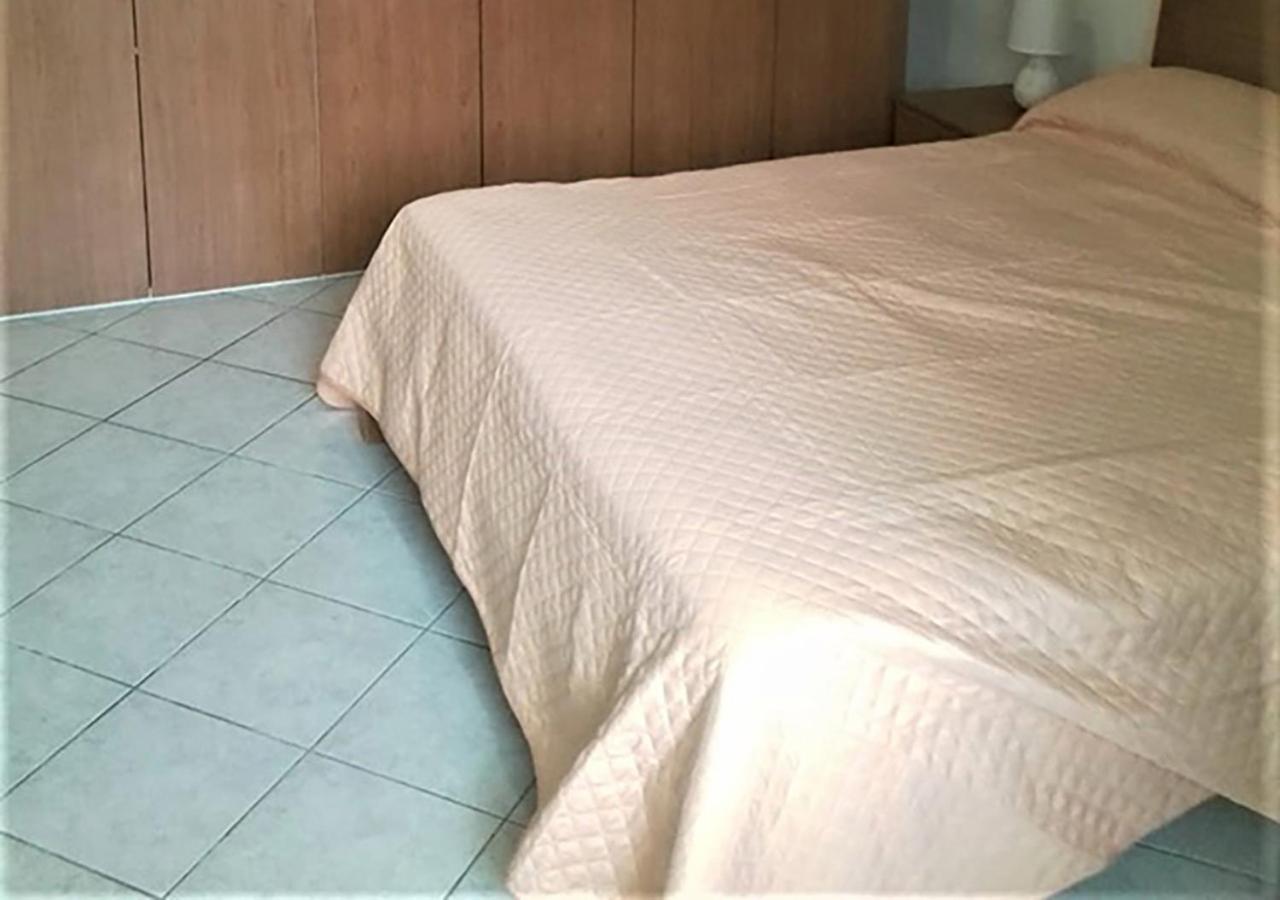 Galluras B&B ออลเบีย ภายนอก รูปภาพ